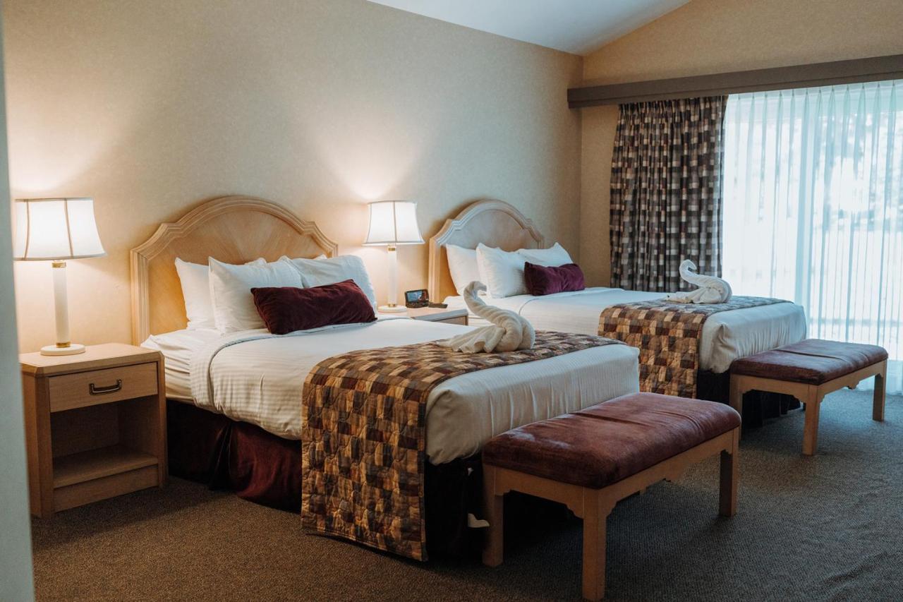 Skaneateles Suites Екстериор снимка